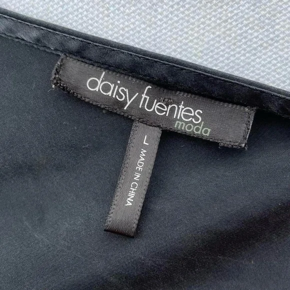 100% Silk Large Daisy Fuentes Black Cream Sequin V-neck Lace Cami Top - Picture 6 of 8